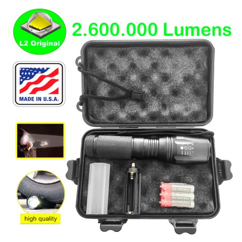 Lanterna LED Original L2 C/ 2.600.000Lumens Na Caixa Recarregável Com Zoom