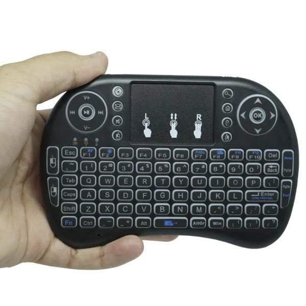 Mini Teclado Mouse Touchpad Wireless Bluetooth Iluminado Wifi Sem Fio I8.LED Tv Smart Box Usb Preto - 4