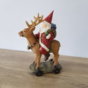 Ver imagem 2 de Papai Noel em Resina Montado na Rena