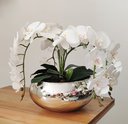 Ver imagem 3 de Arranjo Com 4 Orquídeas Brancas Realistas Vaso Prateado