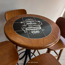 Ver imagem 4 de Mesa para Áera Gourmet Alta Redonda de Madeira Maciça com Azulejo Família e Amigos - Empório Tambo