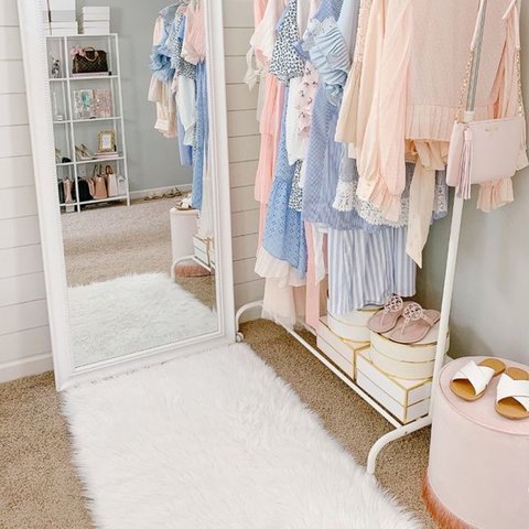 Tapete Pelúcia Premium Pelo Alto Antiderrapante 1,00mx40cm: Branco