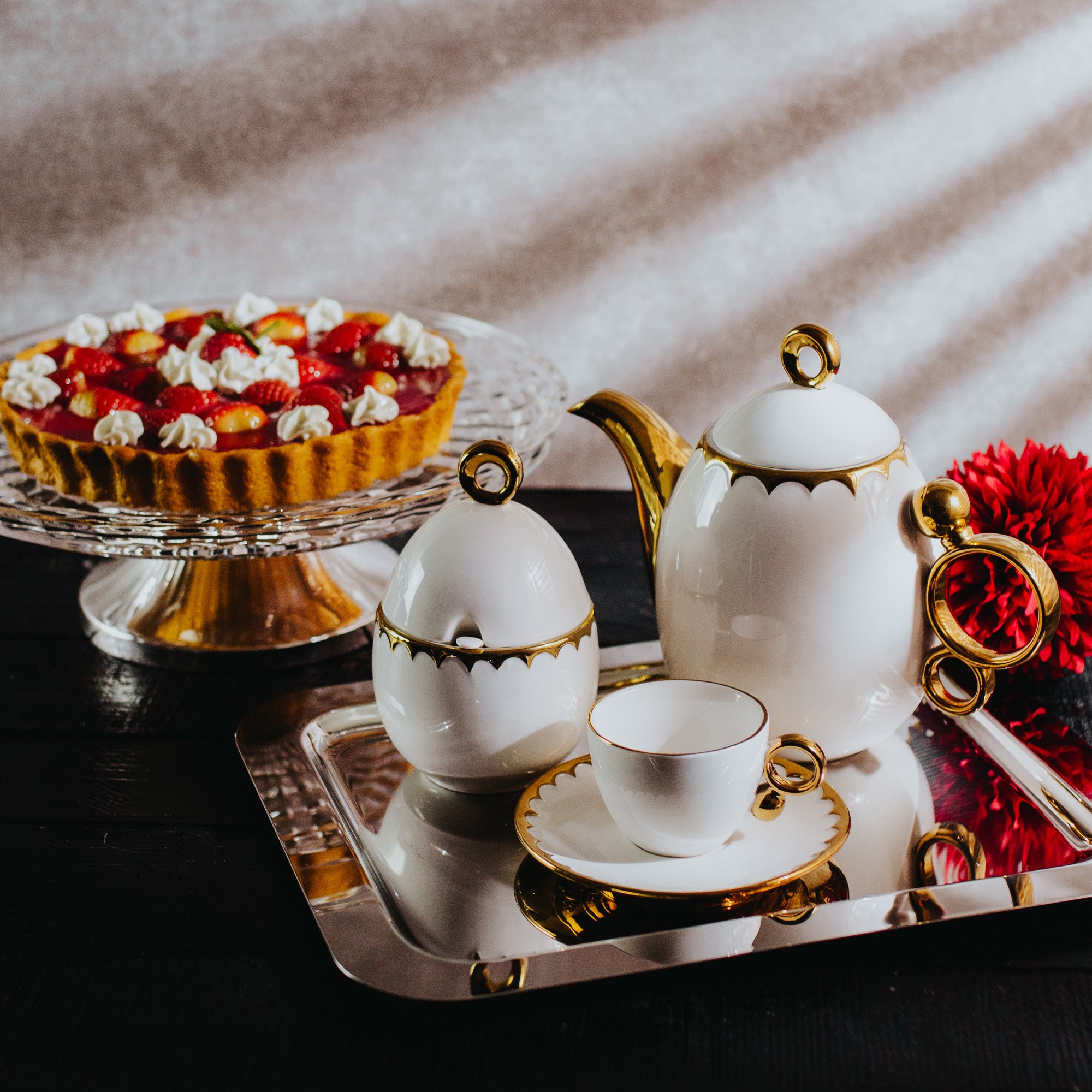 Conjunto de Bule para Chá /Café de porcelana Fancy wolff na cor rosa