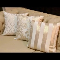 Kit 3 Capas de Almofadas Luxo Dourado com Branco 45x45cm - 2