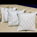 Ver imagem 2 de Kit 3 Capas de Almofadas Luxo Prata com Branco 45x45cm