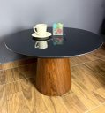 Ver imagem 2 de Mesa de Centro Cone Tampo 70 cm em MDF Laqueado e Base em Madeira Natural Pau Ferro - Preto