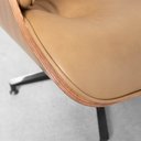 Ver imagem 5 de Poltrona Charles Eames com Puff Couro Natural Estonado - Abra Casa