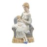Estatua Mae e Filho Decorativa Poltrona 26x16cm Estatueta - 1