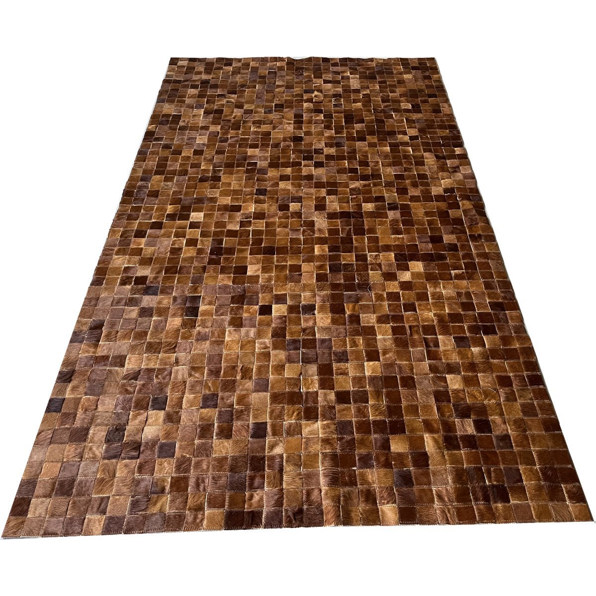 Tapete de couro castanho1,50x2,50 sem borda peça 5x5cm