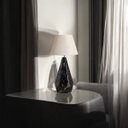 Ver imagem 4 de Abajur de Sala Grande Gauss Preto e Dourado com Cúpula
