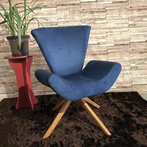 Poltrona Elegance Giratória em Sued Premium