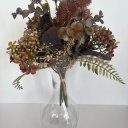Ver imagem 3 de Vaso solitário de vidro com buquê de flores terra cota