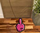 Ver imagem 1 de Tapete Capacho Dedo do Meio - Pink