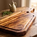 Ver imagem 2 de Tábua de Corte Orgânica Madeira Maciça Premium com Alça:71x38x5cm