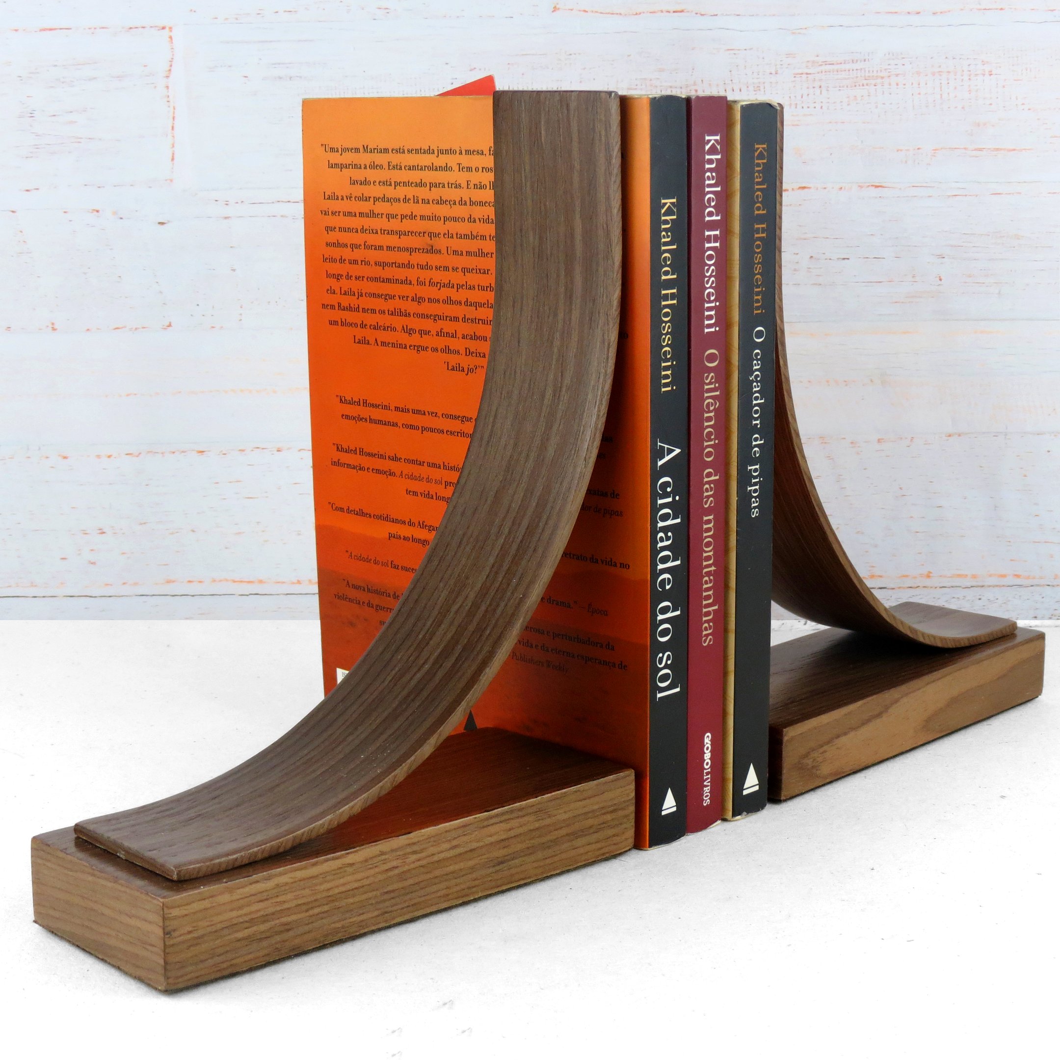 Aparador De Livros Madeira Suporte Design Decoração Moderna