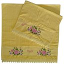 Ver imagem 1 de Jogo de Toalhas de Banho e Rosto bordadas. Estampa: Rosas e Botões. Cor: Amarelo. Dohler Artesanalle