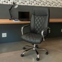 Ver imagem 6 de Cadeira Escritório Presidente Ajustável Couro Confortável