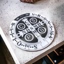Ver imagem 2 de Adesivo Medalha de São Bento Branco e Preto Resinado Pequeno