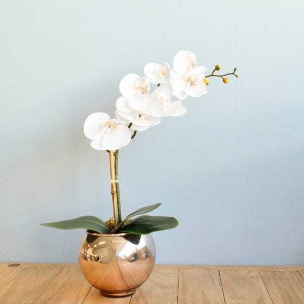 Arranjo Artificial de Orquídea de Silicone Branca no Vaso Rose Gold Pequeno - 1