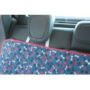 Ver imagem 2 de Protetor Pet de Veiculo para Banco Traseiro Patinhas