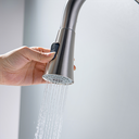 Ver imagem 5 de Torneira Misturador Monocomando Aço Escovado Gourmet Bica com Ducha Extensível para Cozinha