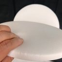 Ver imagem 4 de Kit 02 Assentos Redondo Banqueta Cadeira Estofados Poltronas H02 Corino Branco 25 cm - Lyam Decor As