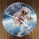 Ver imagem 2 de Relógio De Parede Astronauta Lua Decoração Salas Quartz