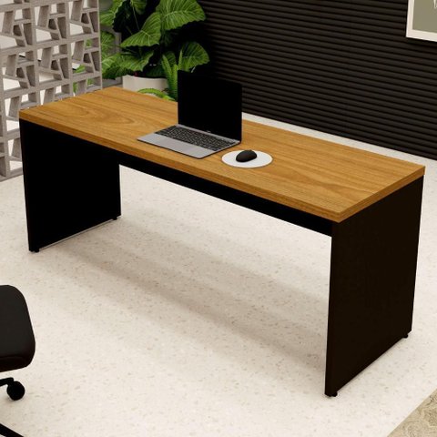 Mesa Escrivaninha P/ Computador 1,80m X 0,60m Pés Painel F5 Cor:freijó com Preto