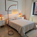 Ver imagem 2 de Luminária de Chão Floripa Abajur de Piso Moderno Metal Cúpula Cilíndrica Tecido Palha:rose Gold