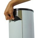 Ver imagem 5 de Lixeira Dispensador De Copos Em Aço Inox Com Tampa Plástica