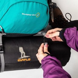 Mochila Cargueira Mountaineer Curtlo 40+5 Litros LF Impermeável Verde - Verde - 12