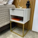 Ver mais imagens de Kit 02 Mesas de Cabeceira Industrial Pé de Aço 1 Gaveta 1 Nicho Off White/Pé Dourado - Lh Móveis