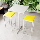 Ver imagem 1 de Conjunto Mesa Alta Bar Bistrô Quadrada Branca 2 Bancos Estofado Don Castro Decor