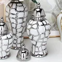 Ver imagem 4 de Vaso Decorativo Sala Branco Detalhes Prata Porcelana 41x18