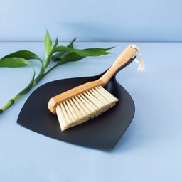 Escova de Bambu e Pá para Limpeza - Oikos - 3