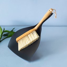 Escova de Bambu e Pá para Limpeza - Oikos - 2