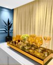 Ver imagem 1 de Bandeja Dourada Espelhada Decoração Cozinha Sala Taças Bar