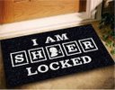 Ver imagem 1 de Tapete Capacho I Am Sher Locked 60x40 Sherlock Holmes Casa
