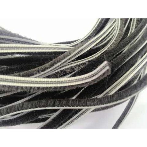 Escovinha Vedadora Adesiva 5x5mm - 50 Metros 3m - Preto
