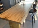 Ver imagem 2 de Mesa de Tronco Pequiá Orgânica com Pés de Tronco Cor Natural 90cm de Largura:comprimento 200cm X Alt