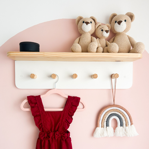 Cabideiro Infantil de Parede com Prateleira de Madeira – Olivia