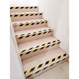 Fita Antiderrapante 50 Mm X 10 Metros - Listrada (amarela e Preta) - 11