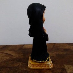 Imagem Infantil de Santa Rita de Cássia em Resina - 15 cm - 3