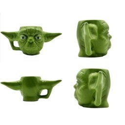 Caneca Star Wars 3D Mestre Yoda Zona Criativa Disney Oficial - 2