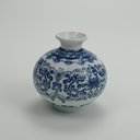 Ver mais imagens de Vaso Decorativo de Cerâmica Azul 9x9x9cm Enfeite Sala Mesa Estante Aparador