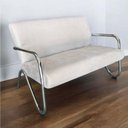 Ver imagem 5 de Namoradeira Decorativa Bela Suede Bege Braço Cromado