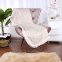 Ver imagem 2 de Manta para Sofá Bege Clássica 1,50x1,50 + 3 Almofadas Decorativas 45x45cm com Refil