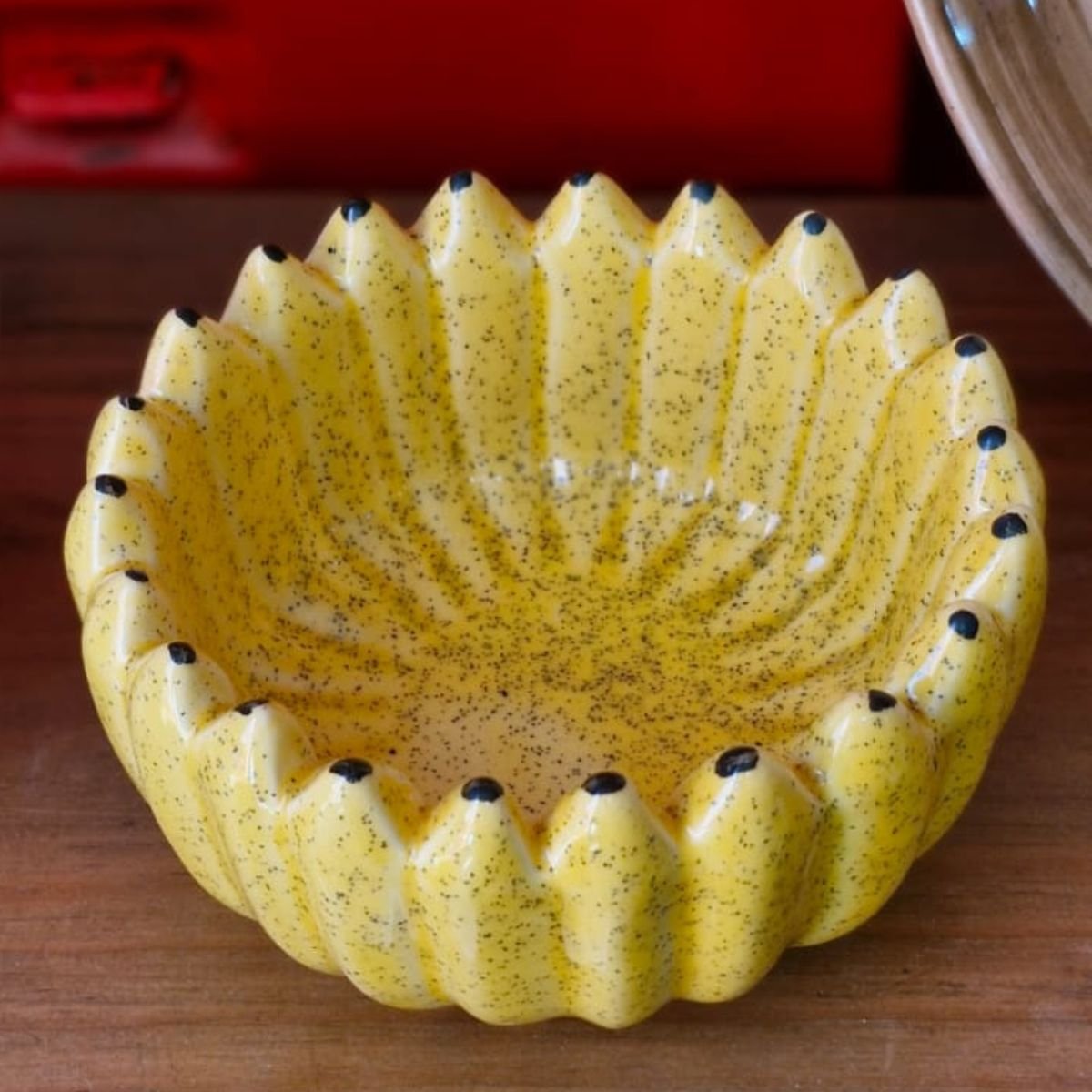 Bowl Tigela Mini Fruteira em Cerâmica Formato Banana Mesa Posta Casa Dami Decor Bowl Tigela Mini Fru - 2