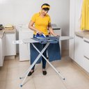 Ver imagem 5 de Tábua de Passar Roupa Extra Forte em Aço e Madeira com Suporte para Ferro Metalizado 4001 Mdf