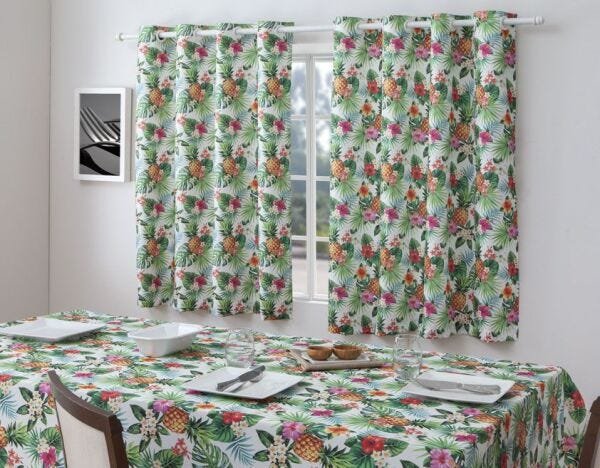 Toalha de Mesa Estampada Abacaxi 140x220 cm